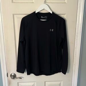 Men’s UnderArmour Long Sleeve Shirt